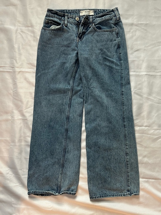 Hollister Denim - Hollister - Low Rise Baggy Jeans w. Bow - 0R